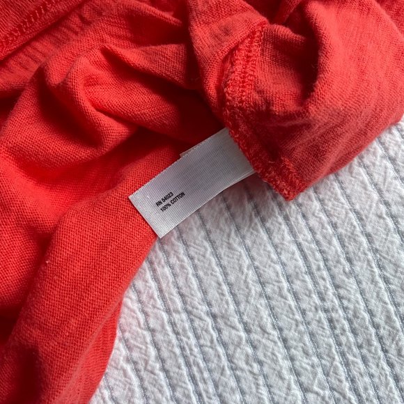 Gap 100% Cotton Tee - Picture 3 of 3